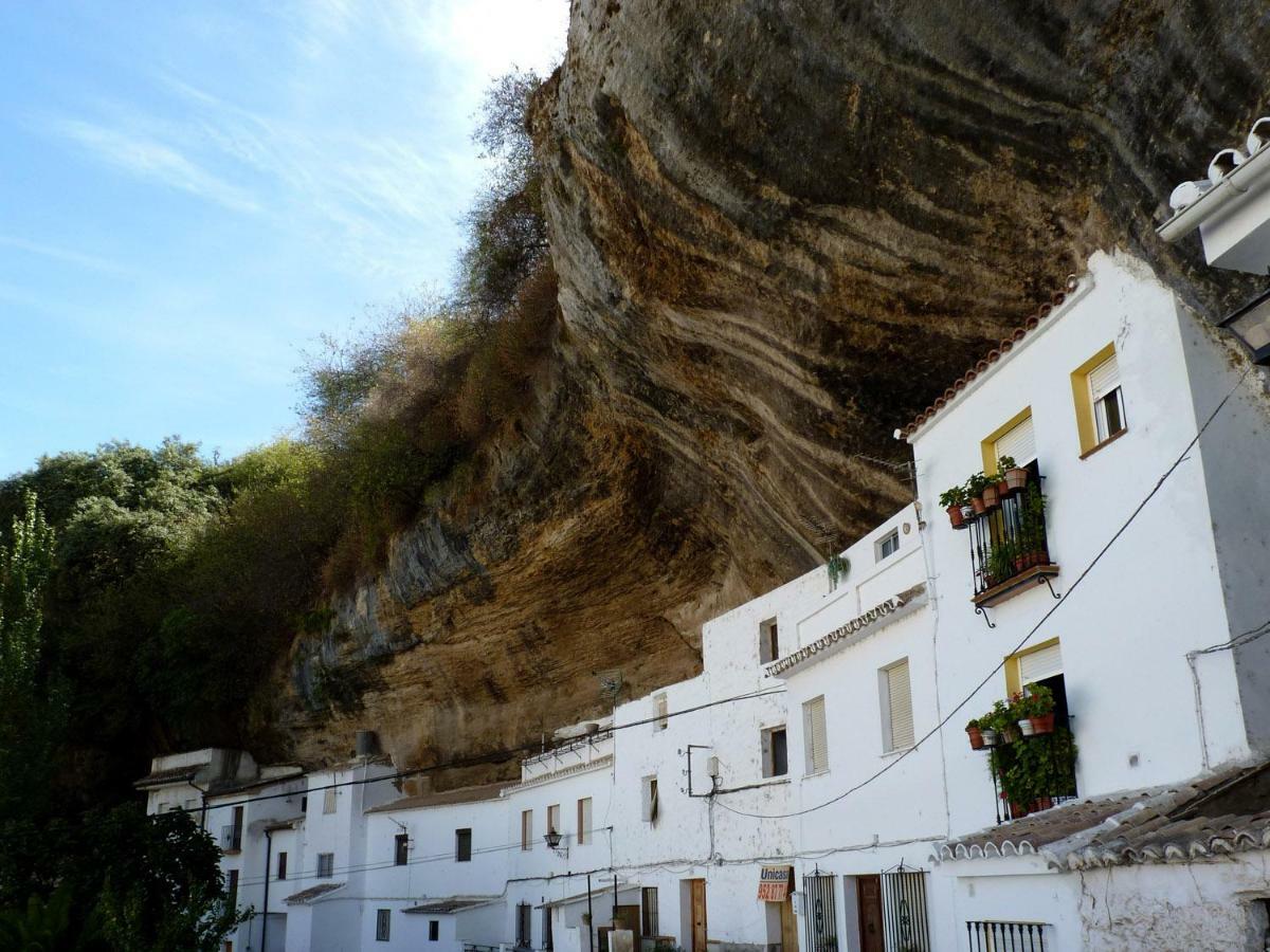 Villa Casa Cueva De La Sombra à Setenil De Las Bodegas Extérieur photo