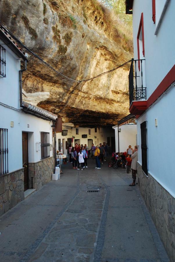 Villa Casa Cueva De La Sombra à Setenil De Las Bodegas Extérieur photo